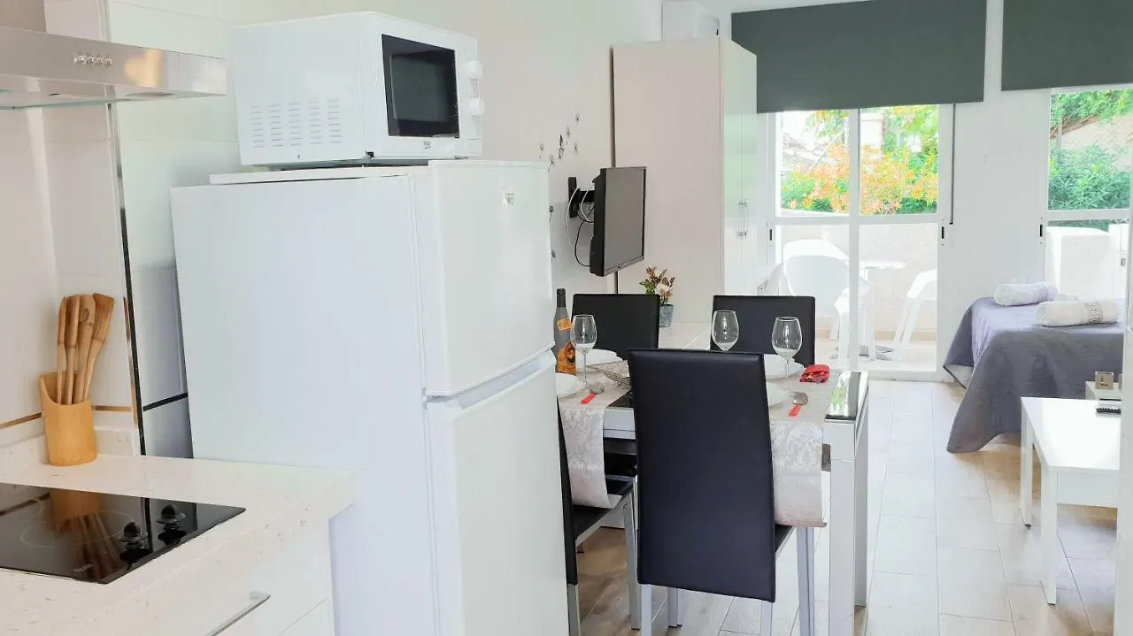 Stylish Apartments Club Tropicana Roquetas de Mar