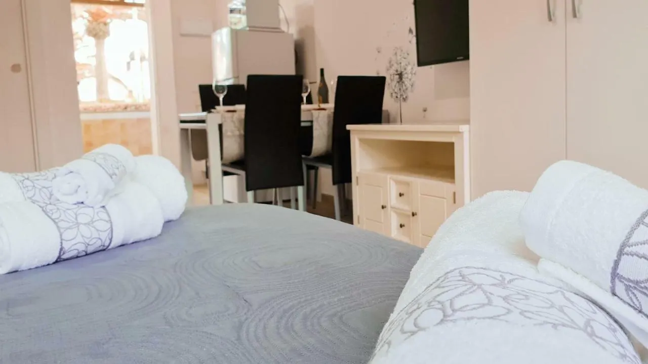 Stylish Apartments Club Tropicana Roquetas de Mar