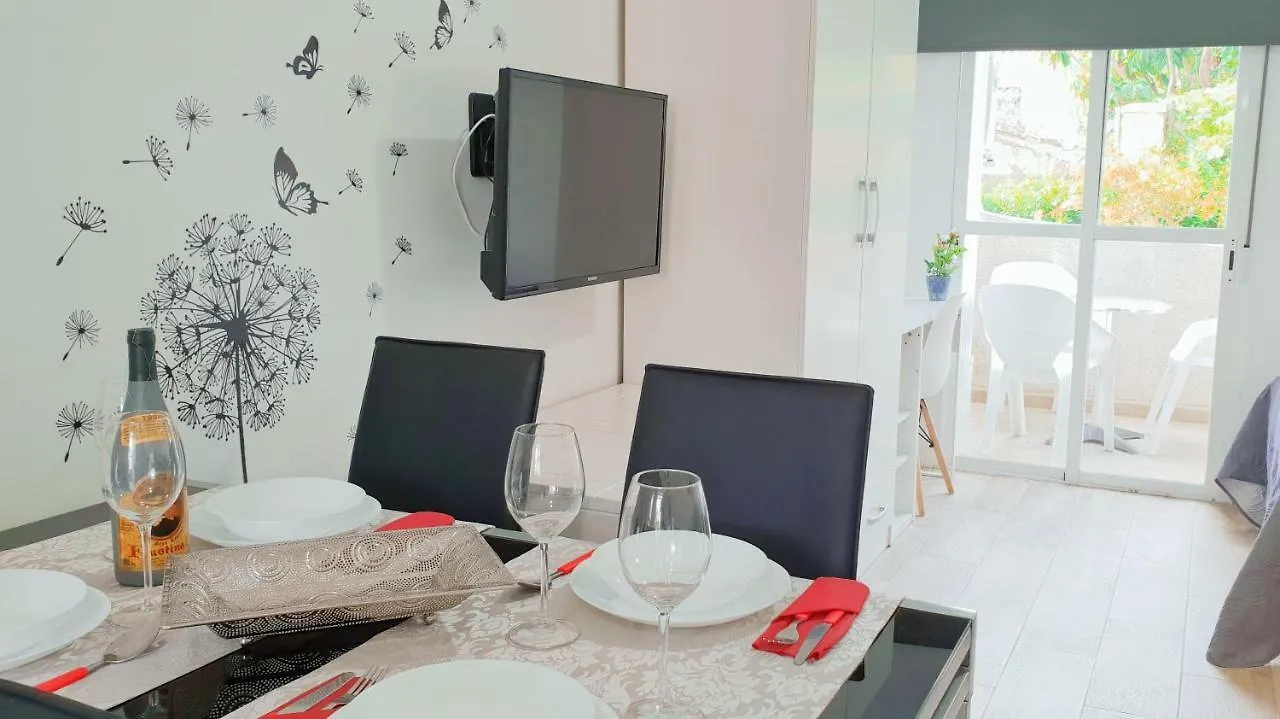 Stylish Apartments Club Tropicana Roquetas de Mar 0*,